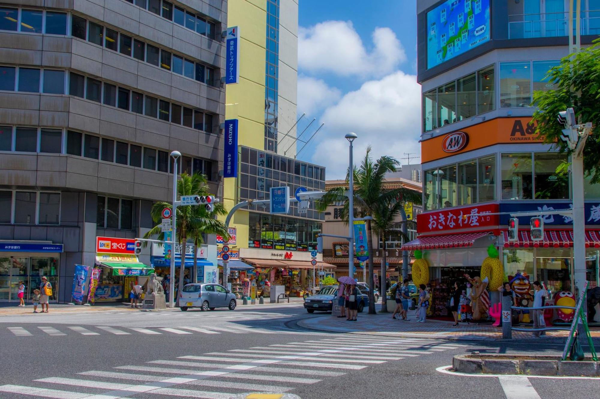 Nest Hotel Naha Nishi Екстериор снимка