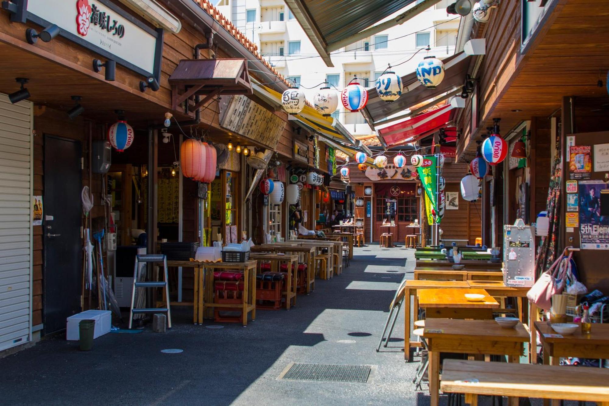 Nest Hotel Naha Nishi Екстериор снимка